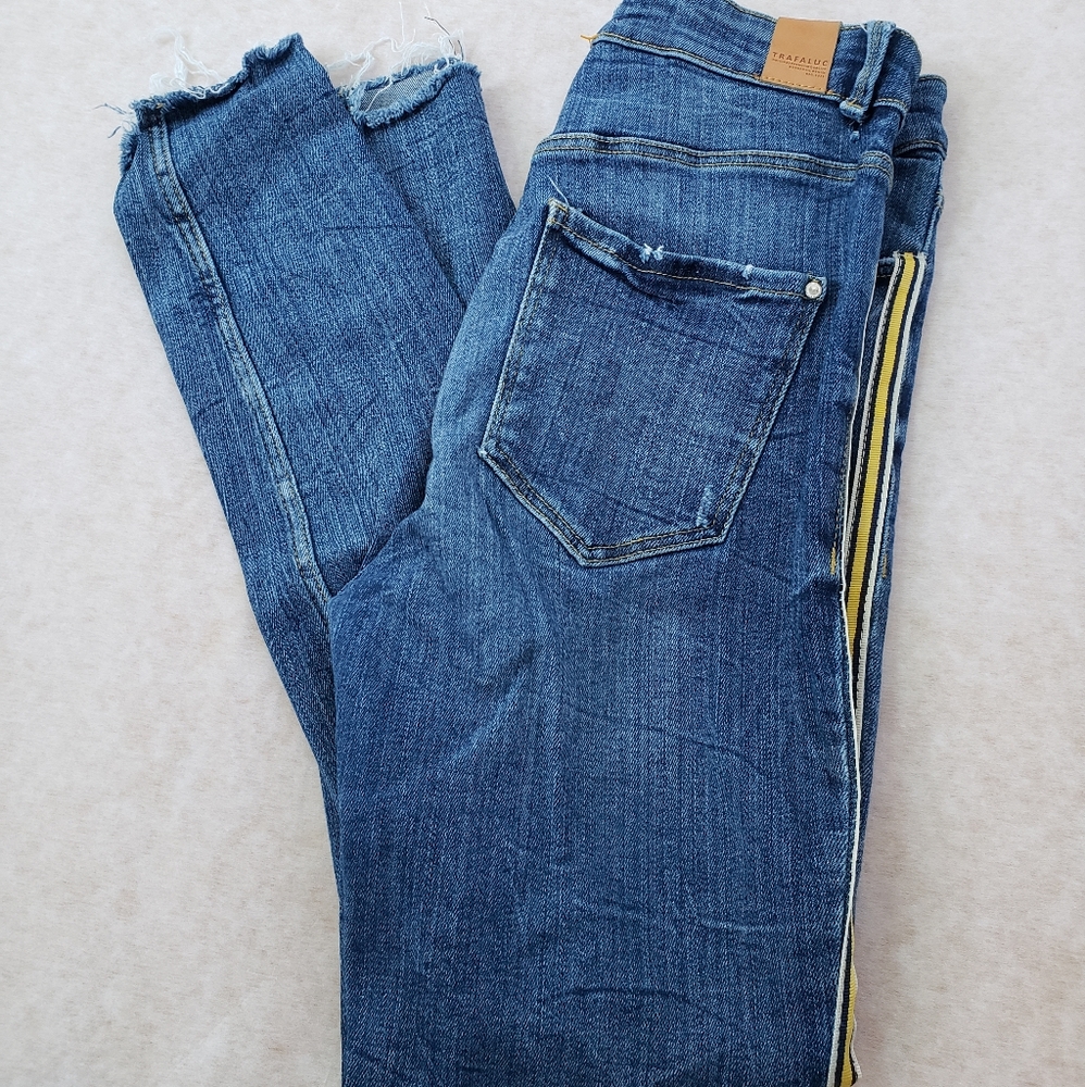 Zara Trafaluc Jeans
